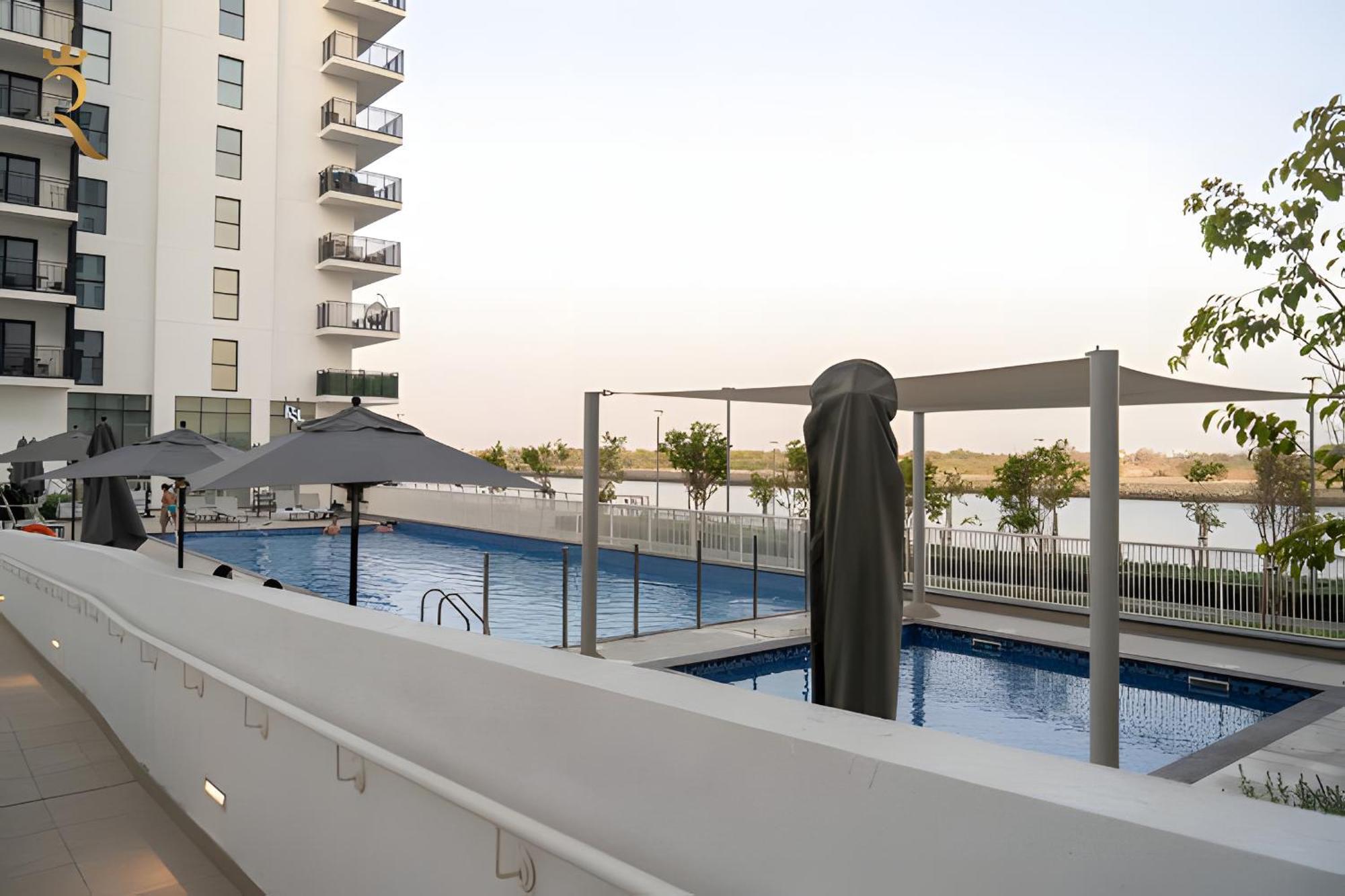 Yas Island Bliss 1br With Ferrari World Views Abu Dhabi