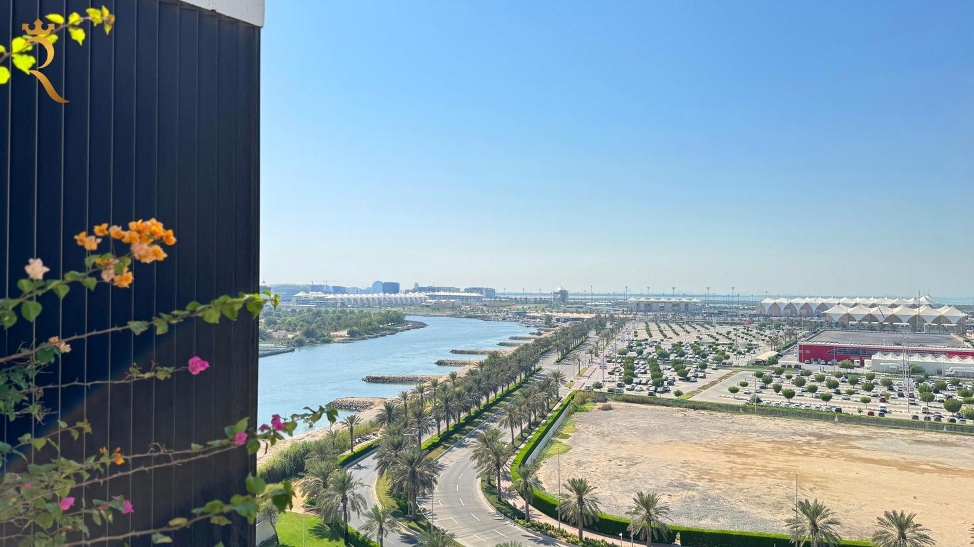 Yas Island Bliss 1br With Ferrari World Views Abu Dhabi